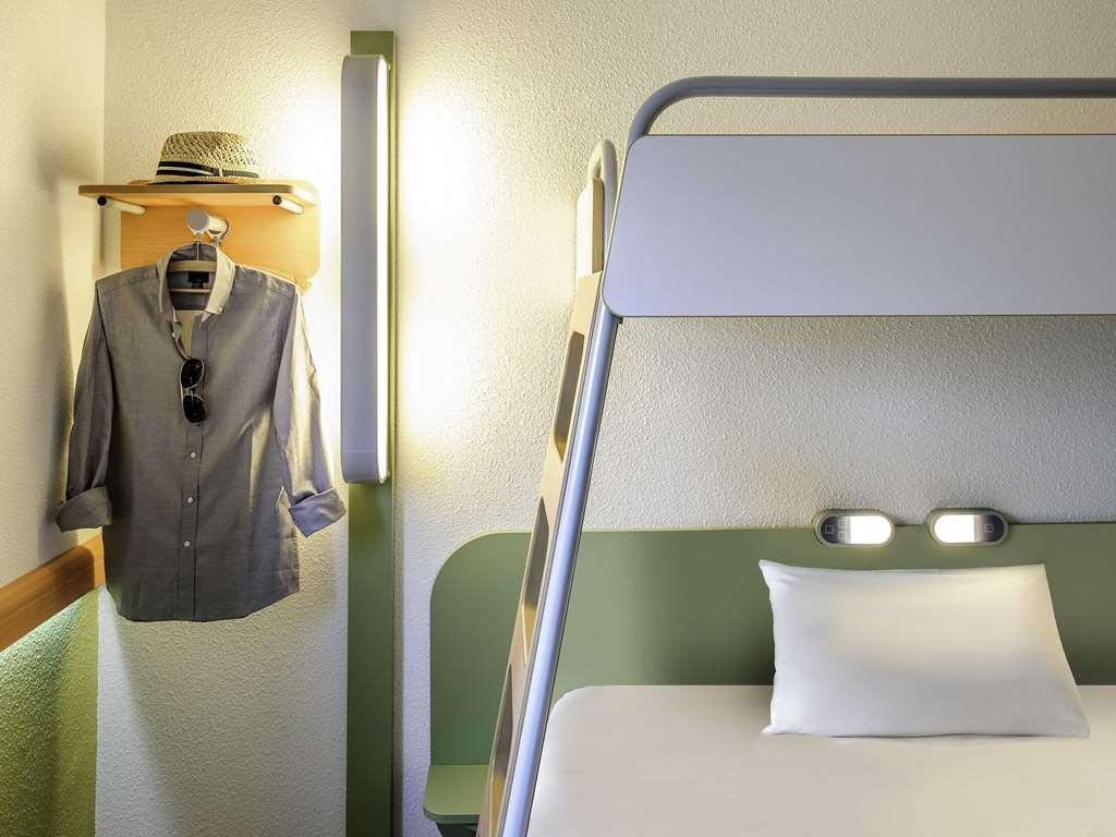 Ibis Budget Concarneau Δωμάτιο φωτογραφία