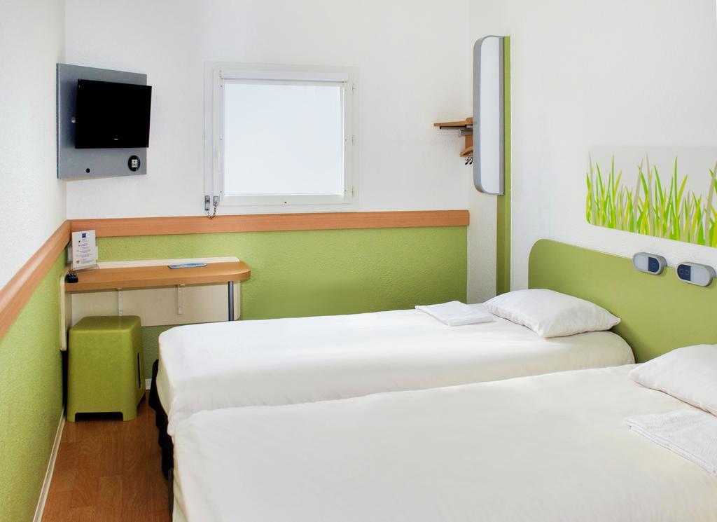 Ibis Budget Concarneau Εξωτερικό φωτογραφία